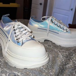 HOT!! Alexander McQueen Iridescent Sneakers Sz 38 Tread Slick US 8 AUTHENTICATED